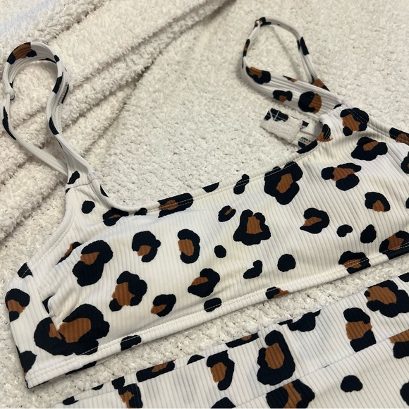 Leopard bikini - Picture 4 of 8